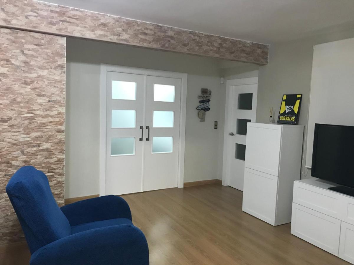 Apartamento Con Parking Gratis En El Centro, 2 Dormitorios อัลเมรีอา ภายนอก รูปภาพ